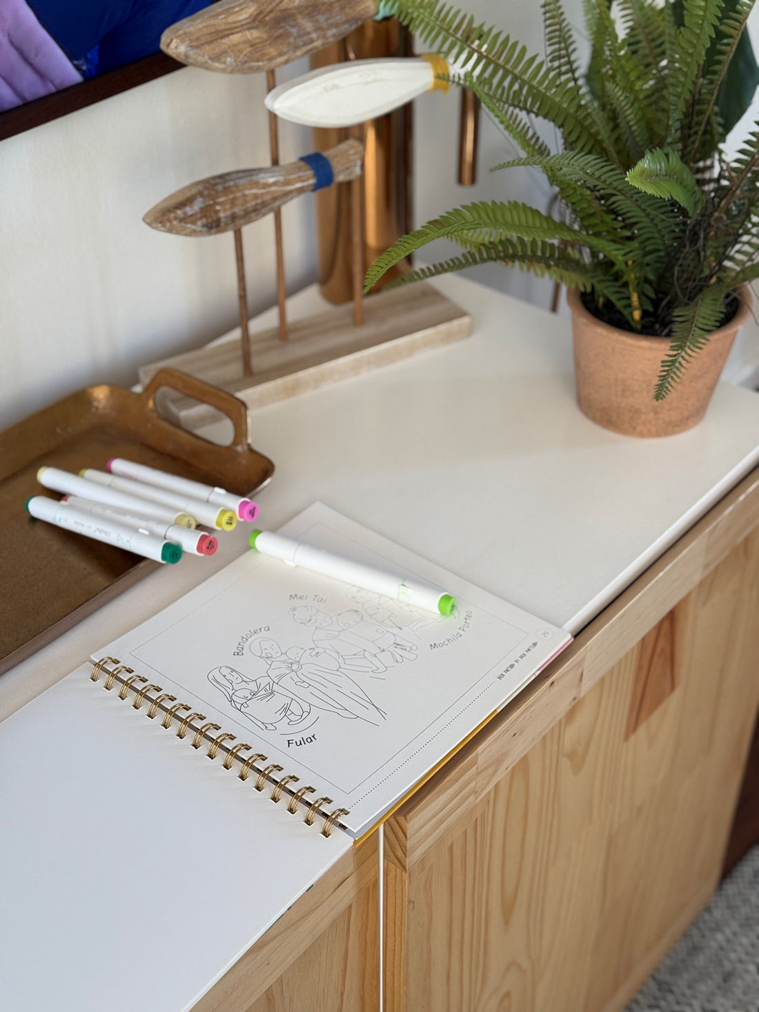 Libro para colorear y conectar "Bien Pintado" by Bien Porteado