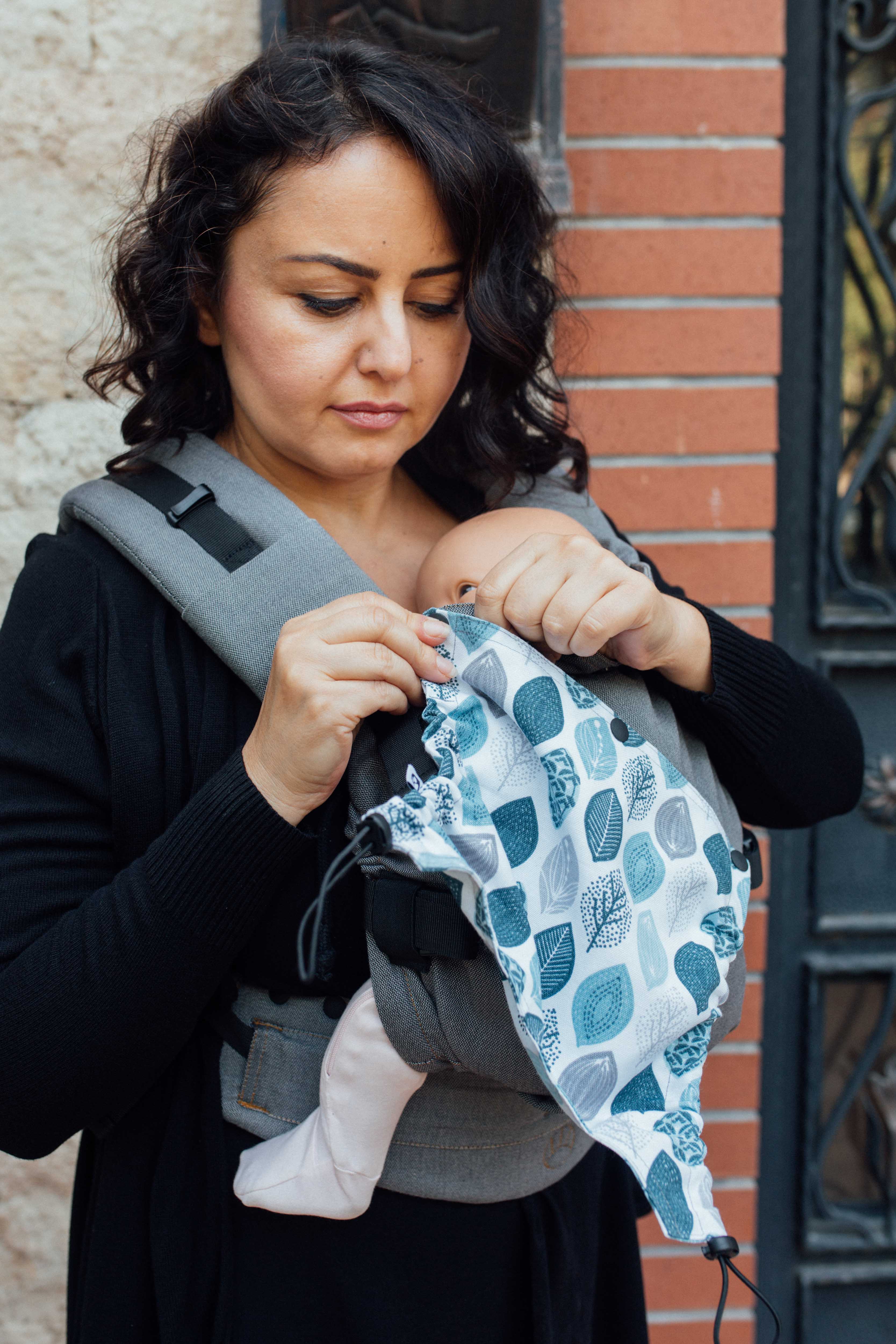 Mochila Ergonómica Neko Slings diseño Bold tamaño Baby