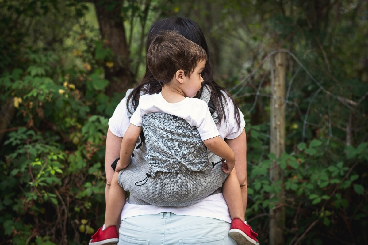 Mochila Ergonómica Grey Diamond Toddler