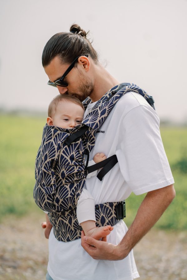 Mochila Ergonómica tamaño Baby – Neko Slings
