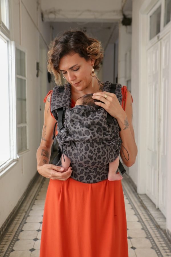 Clase de porteo + regalo portabebé Mochila Ergonómica Neko tamaño baby